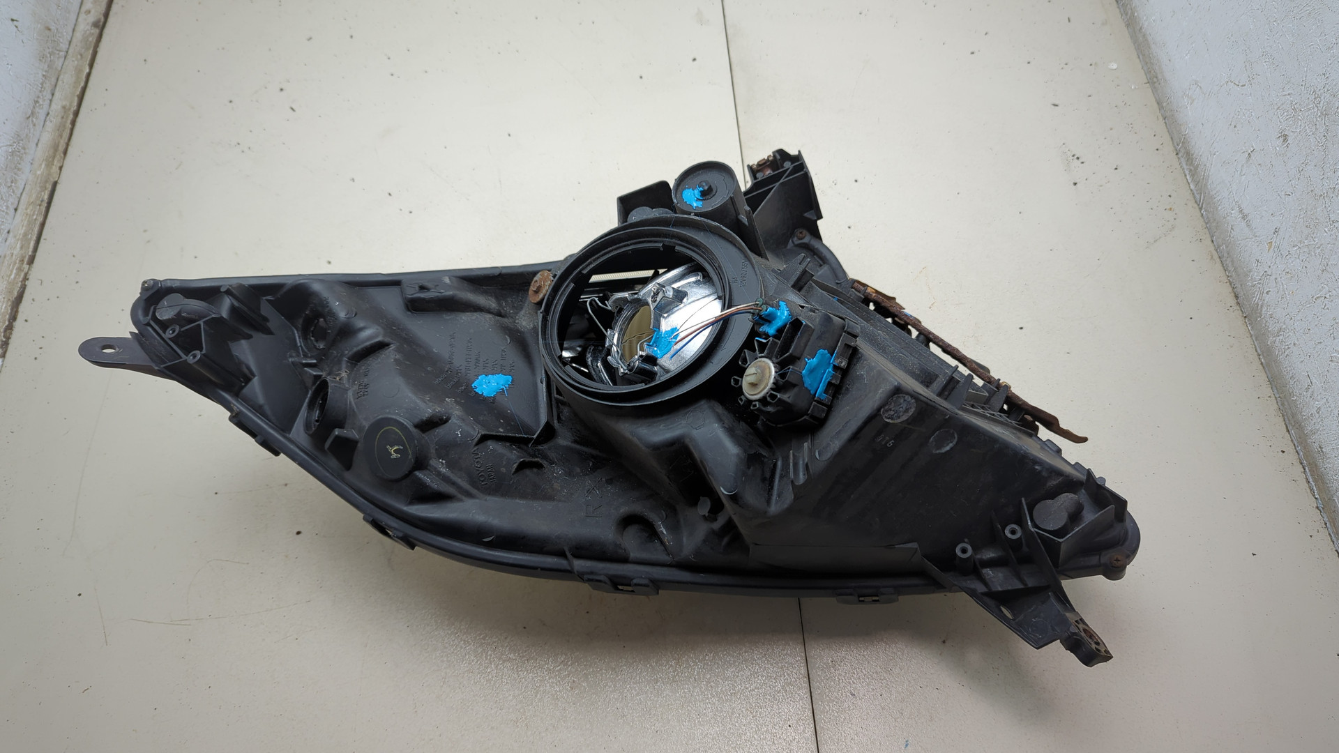 Фара правая