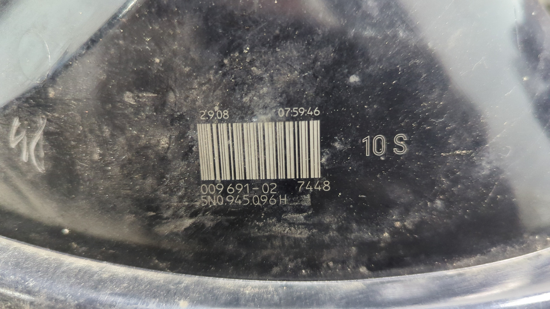 Фонарь задний правый