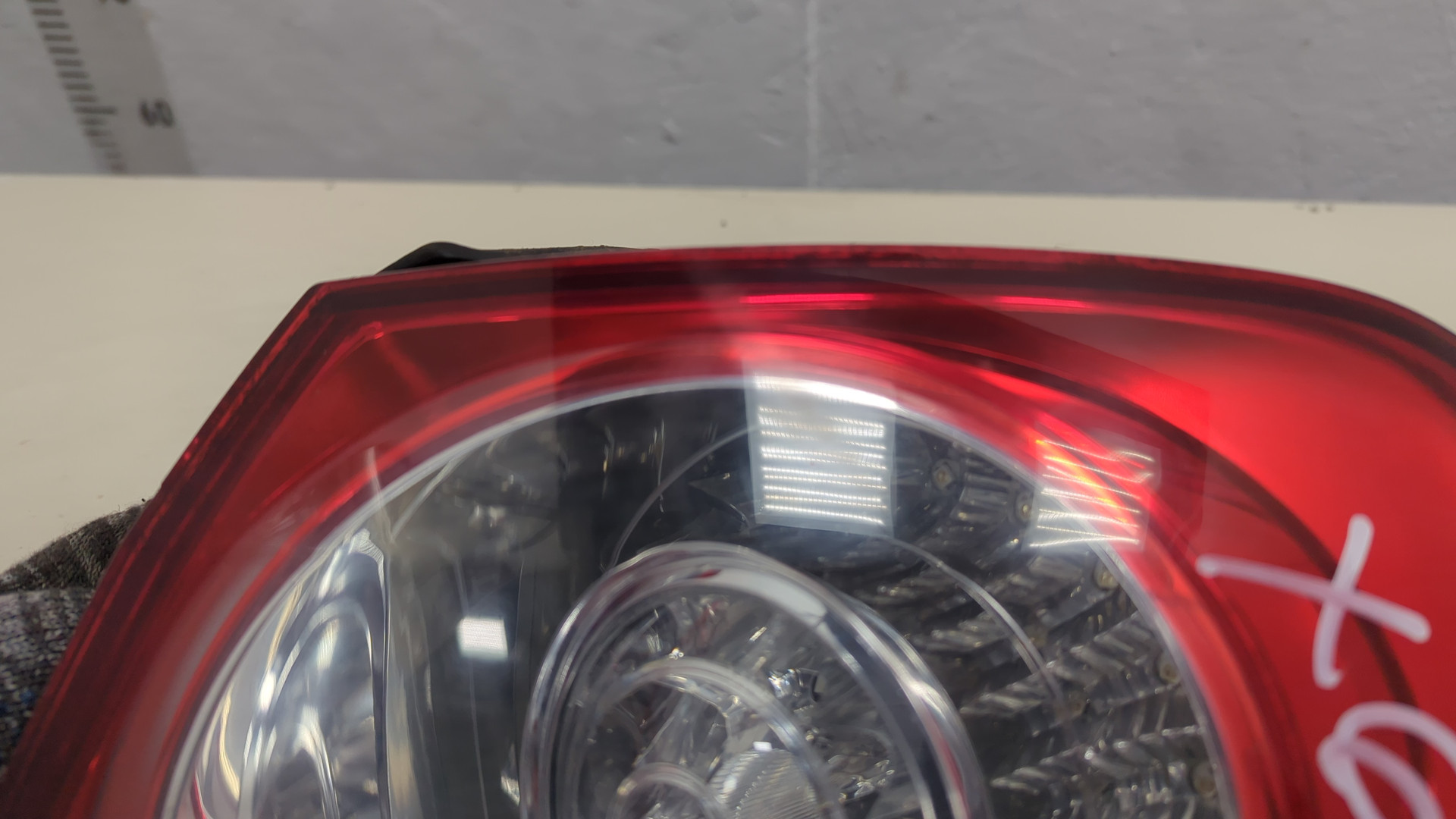 Фонарь задний правый