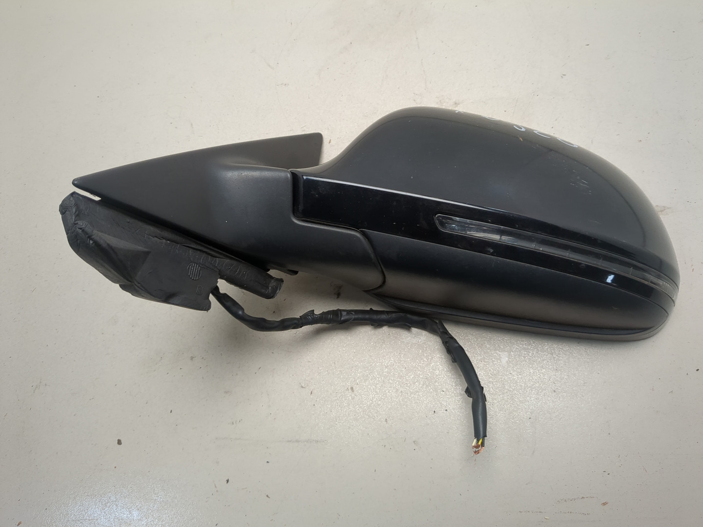 Зеркало левое электрическое