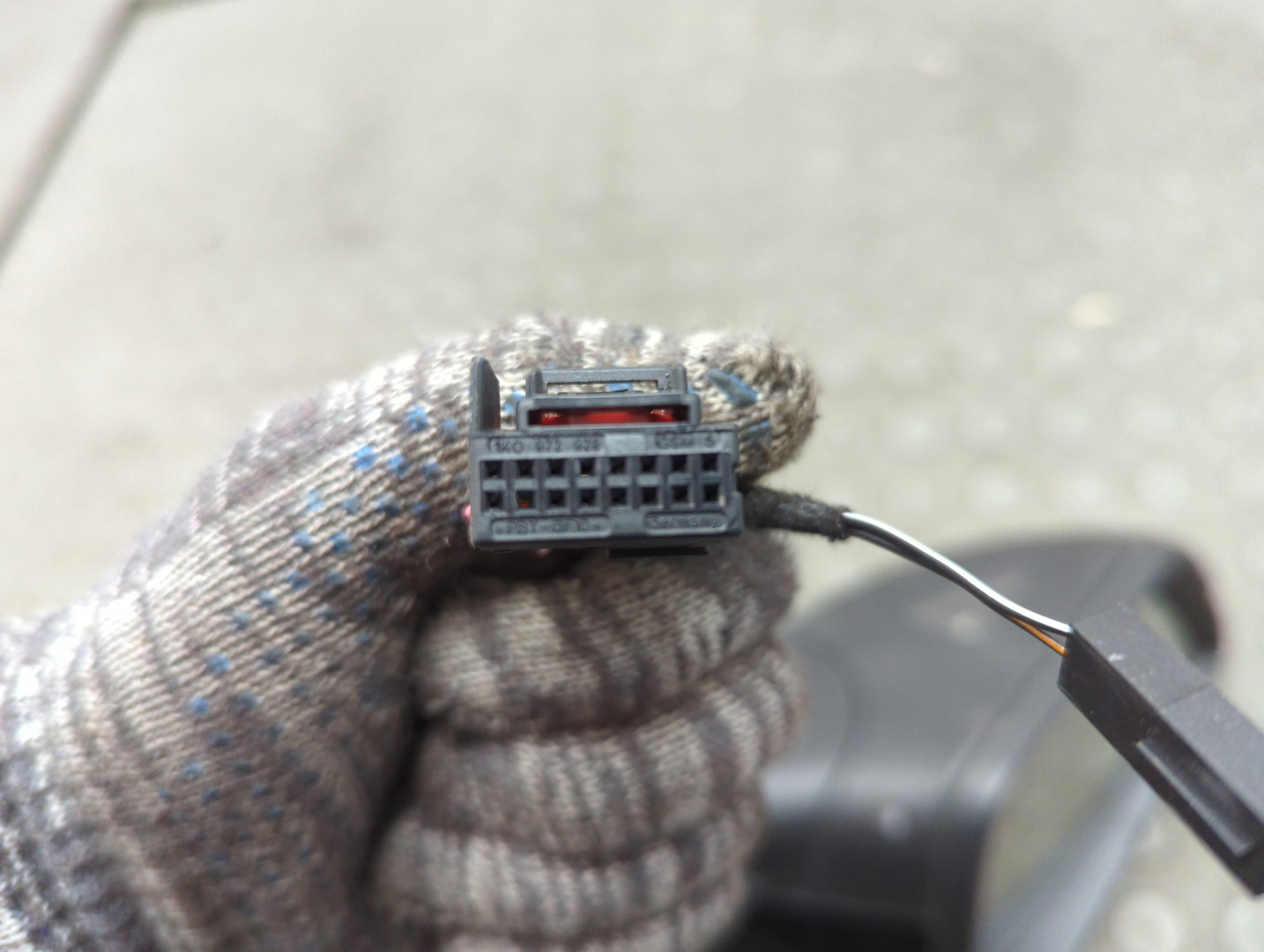 Зеркало левое электрическое