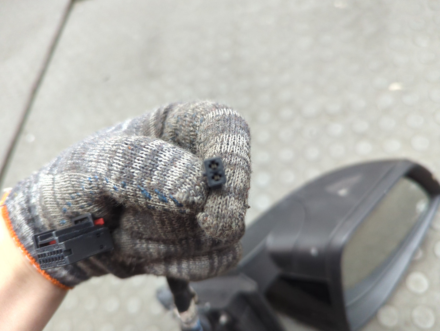 Зеркало левое электрическое