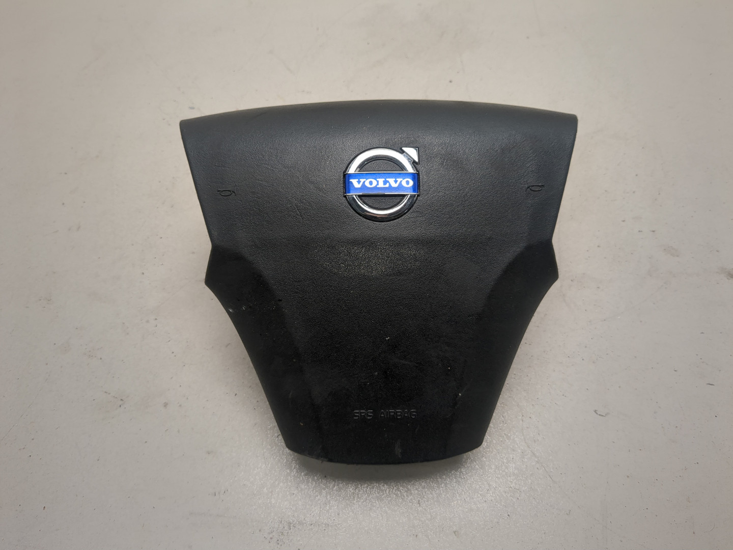 Подушка безопасности в рулевое колесо