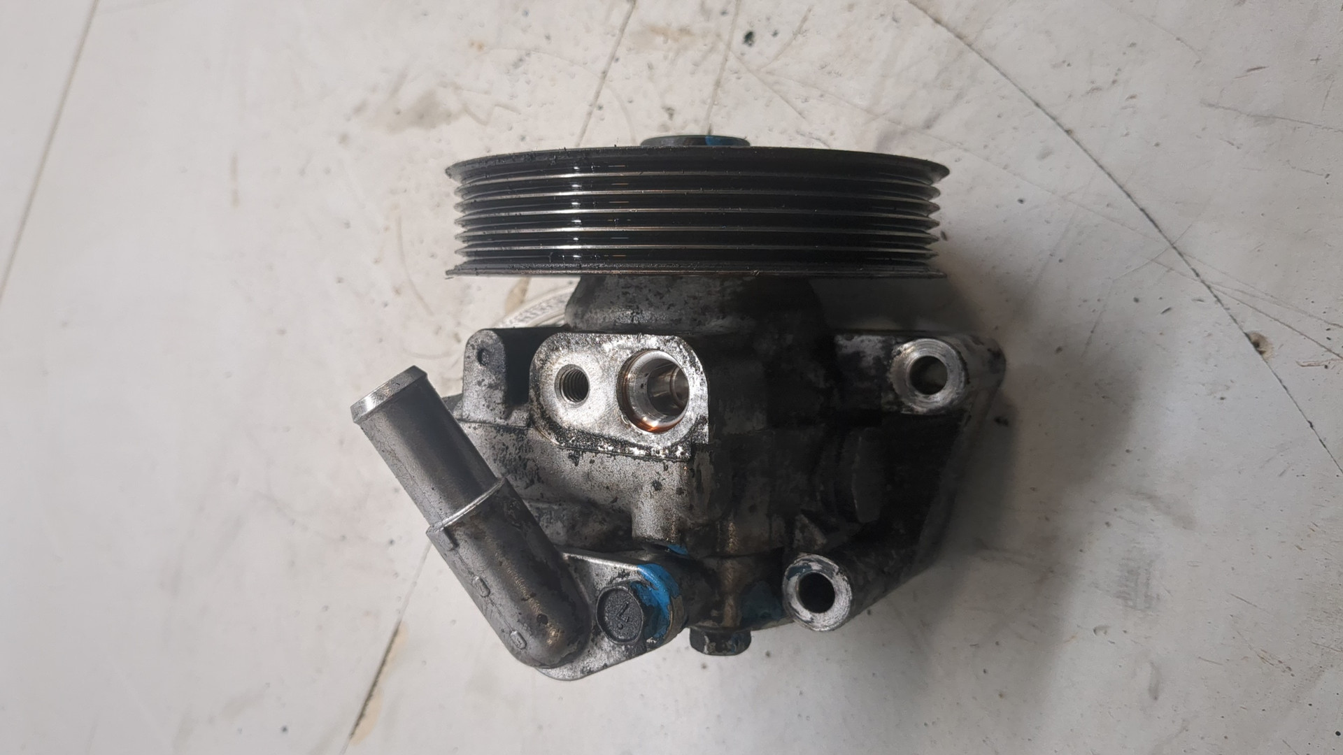 Насос ГУР (гидроусилитель руля)