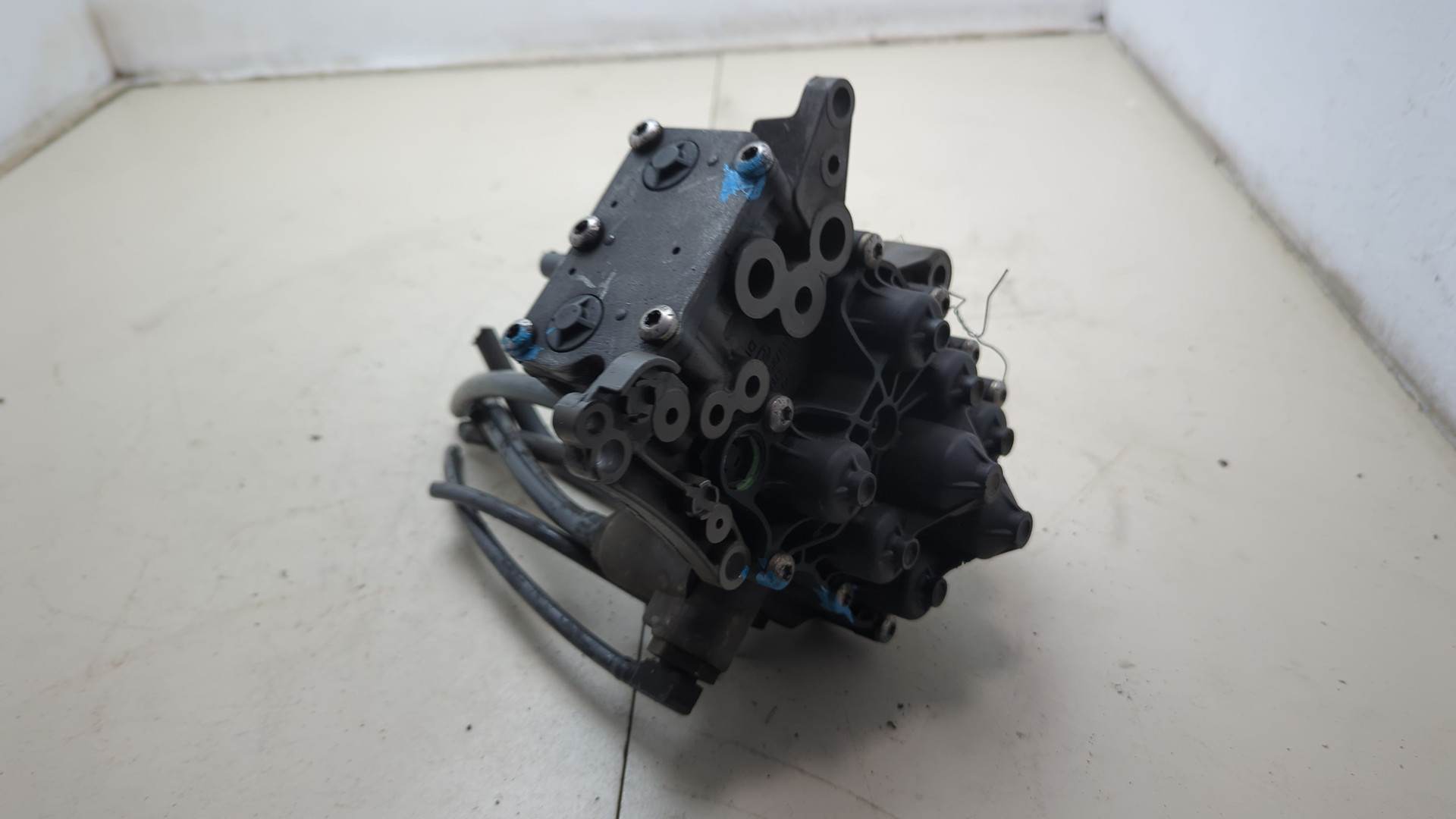 Кран защитный 4-х контурный