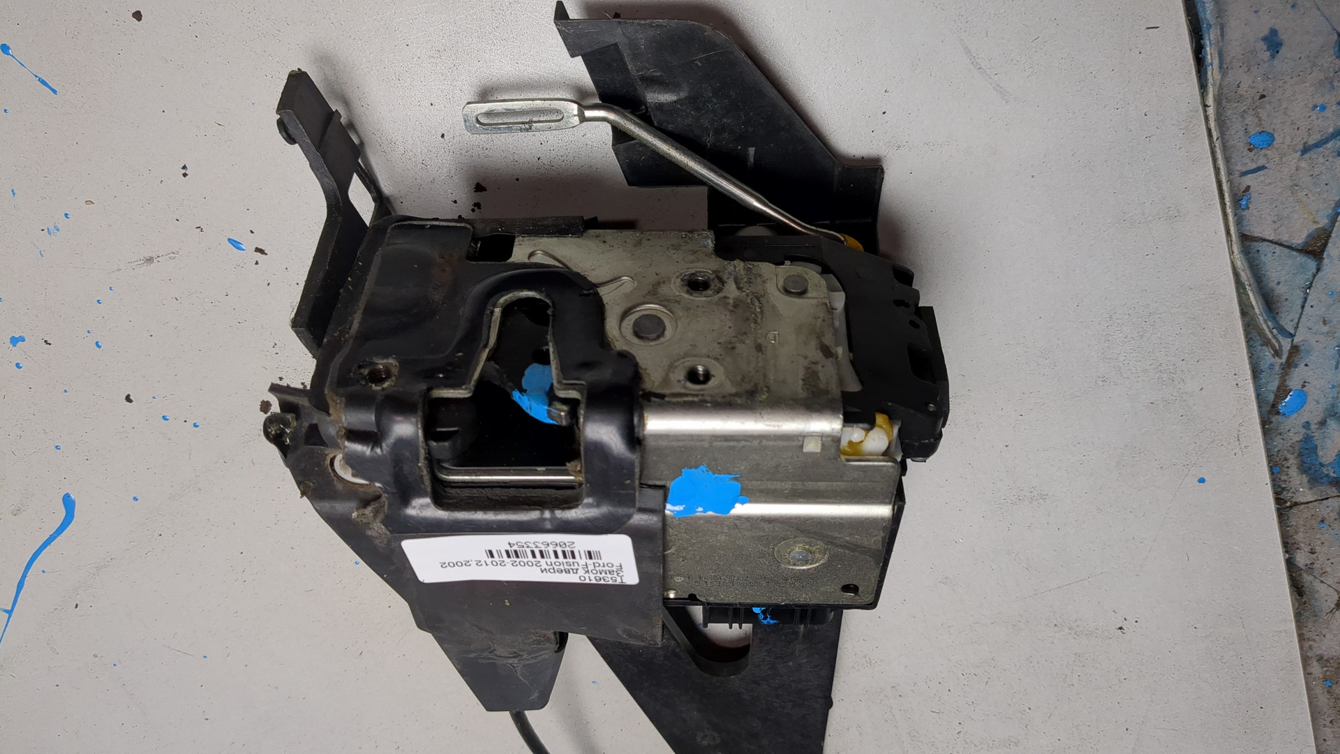 Замок двери задней правой