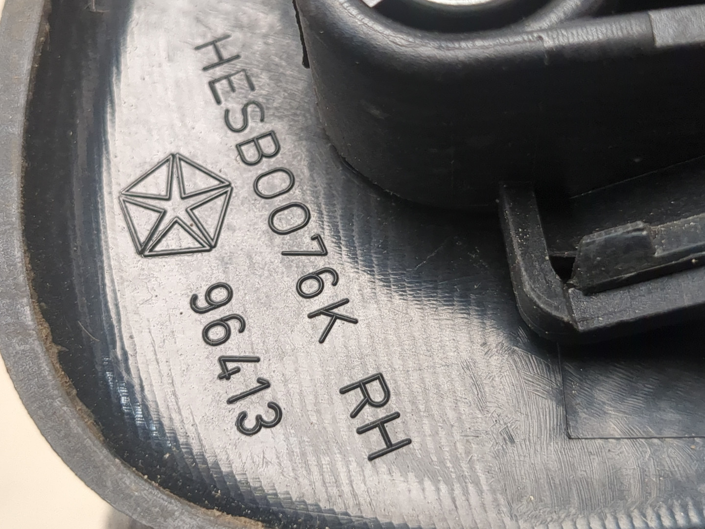 Зеркало правое электрическое