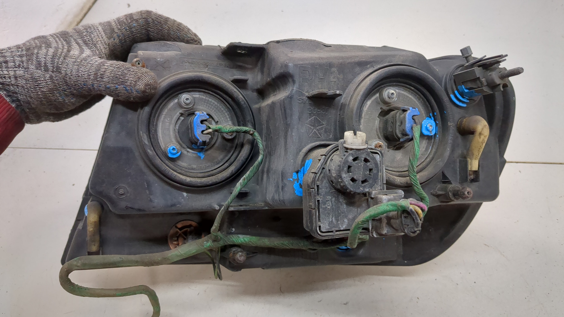 Фара правая