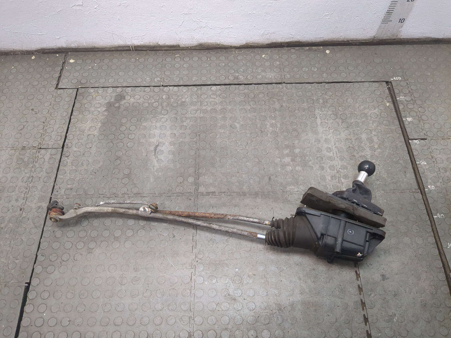 Кулиса МКПП / АКПП