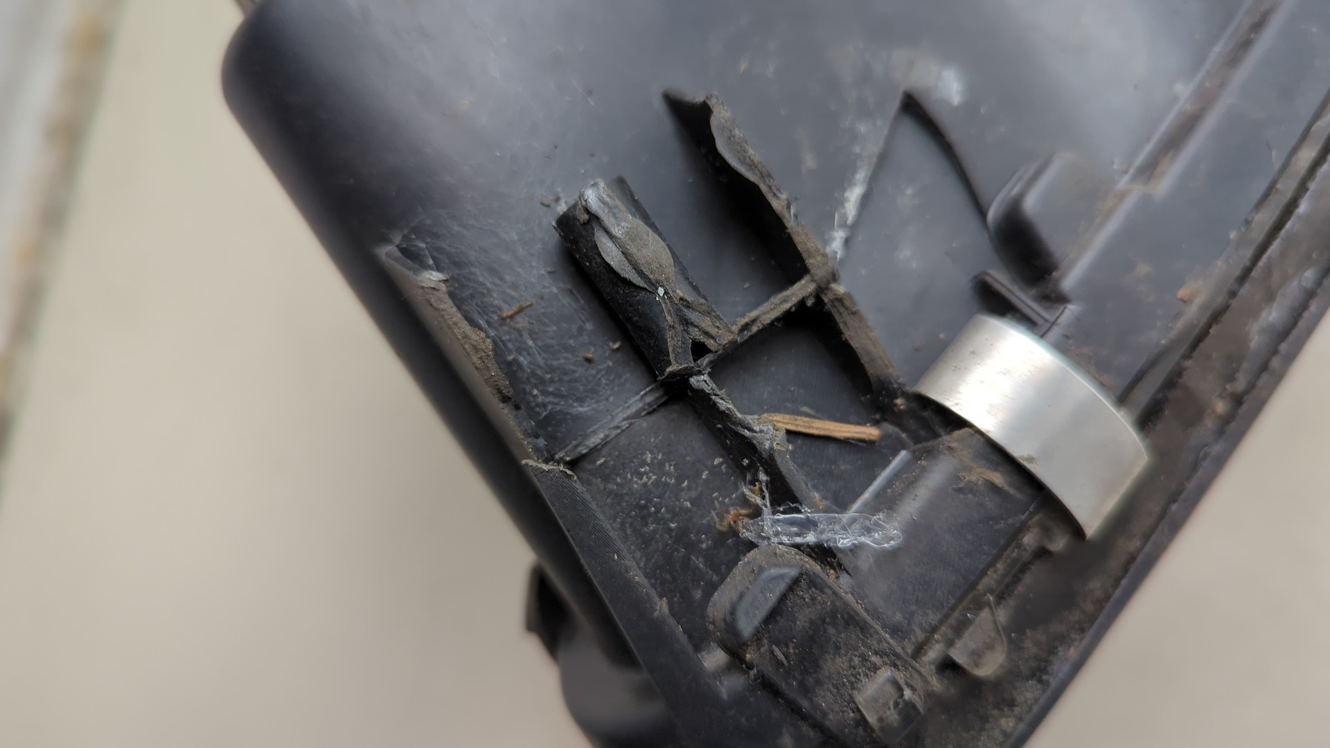 Фара правая