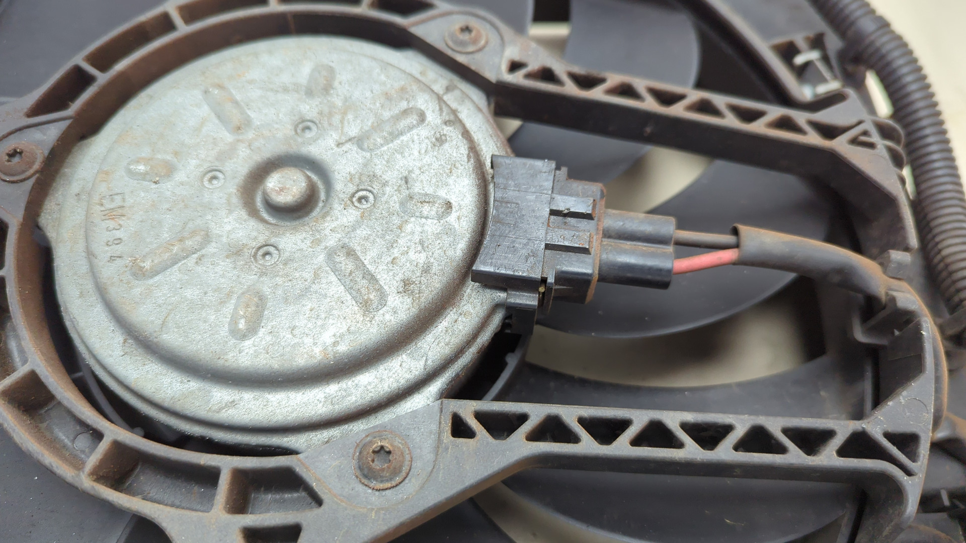 Вентилятор радиатора