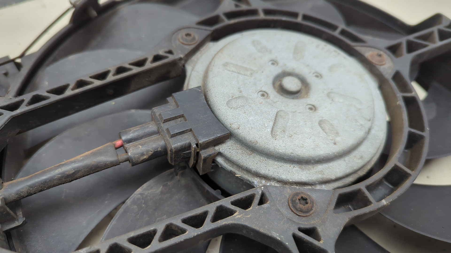 Вентилятор радиатора