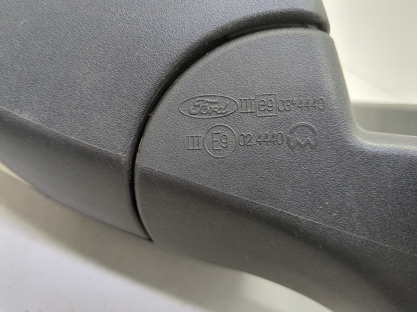 Зеркало левое электрическое