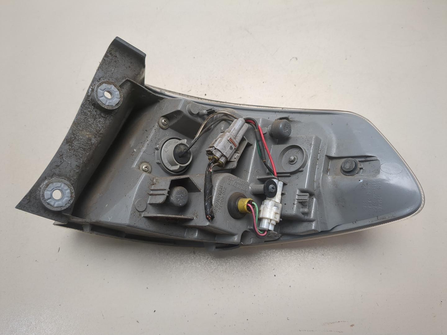 Фонарь задний левый