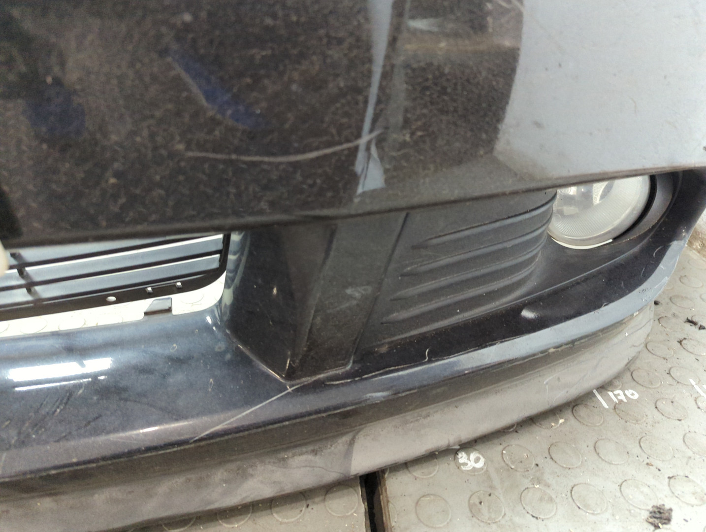 Бампер передний