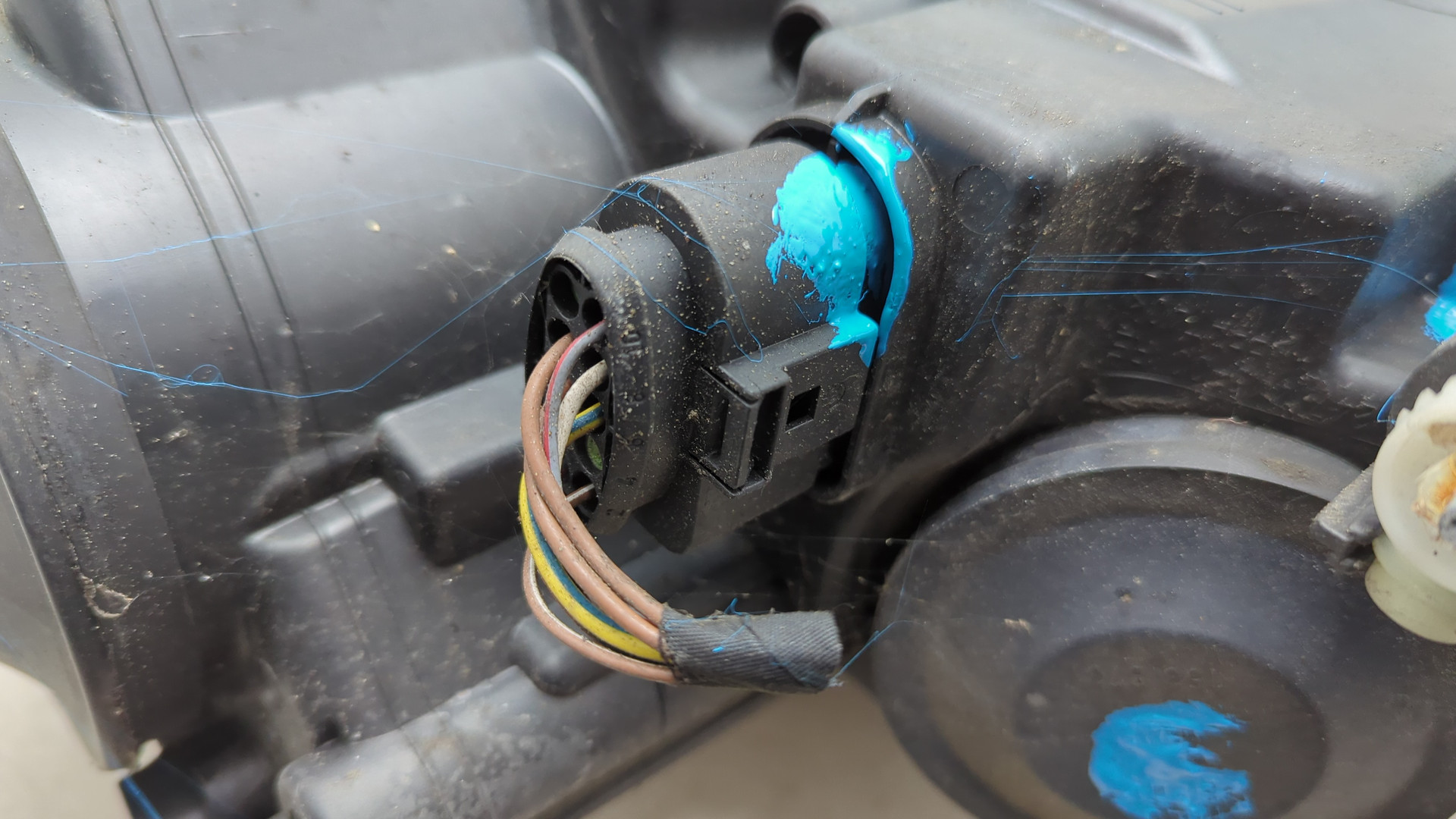 Фара правая