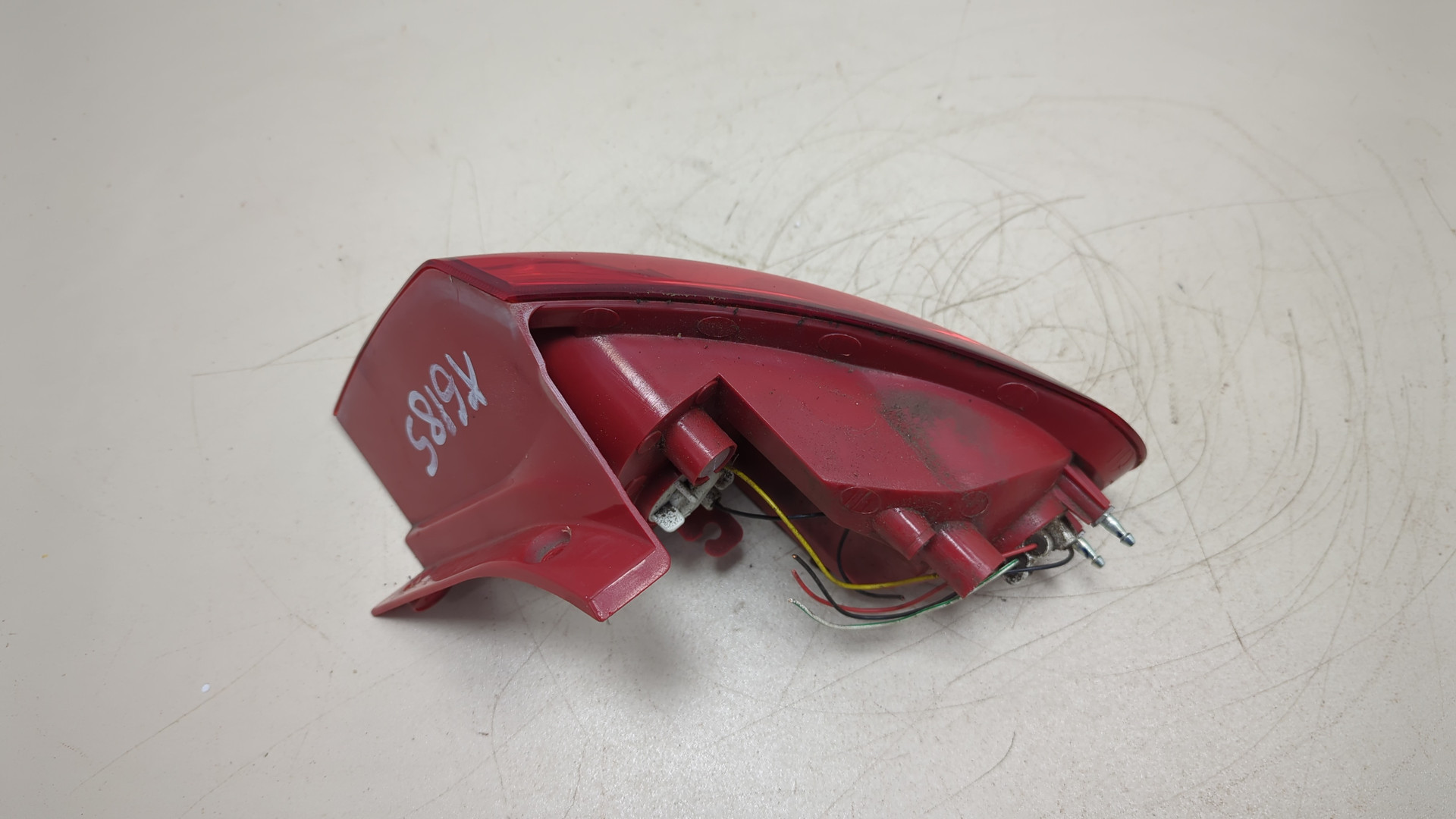 Фонарь задний левый