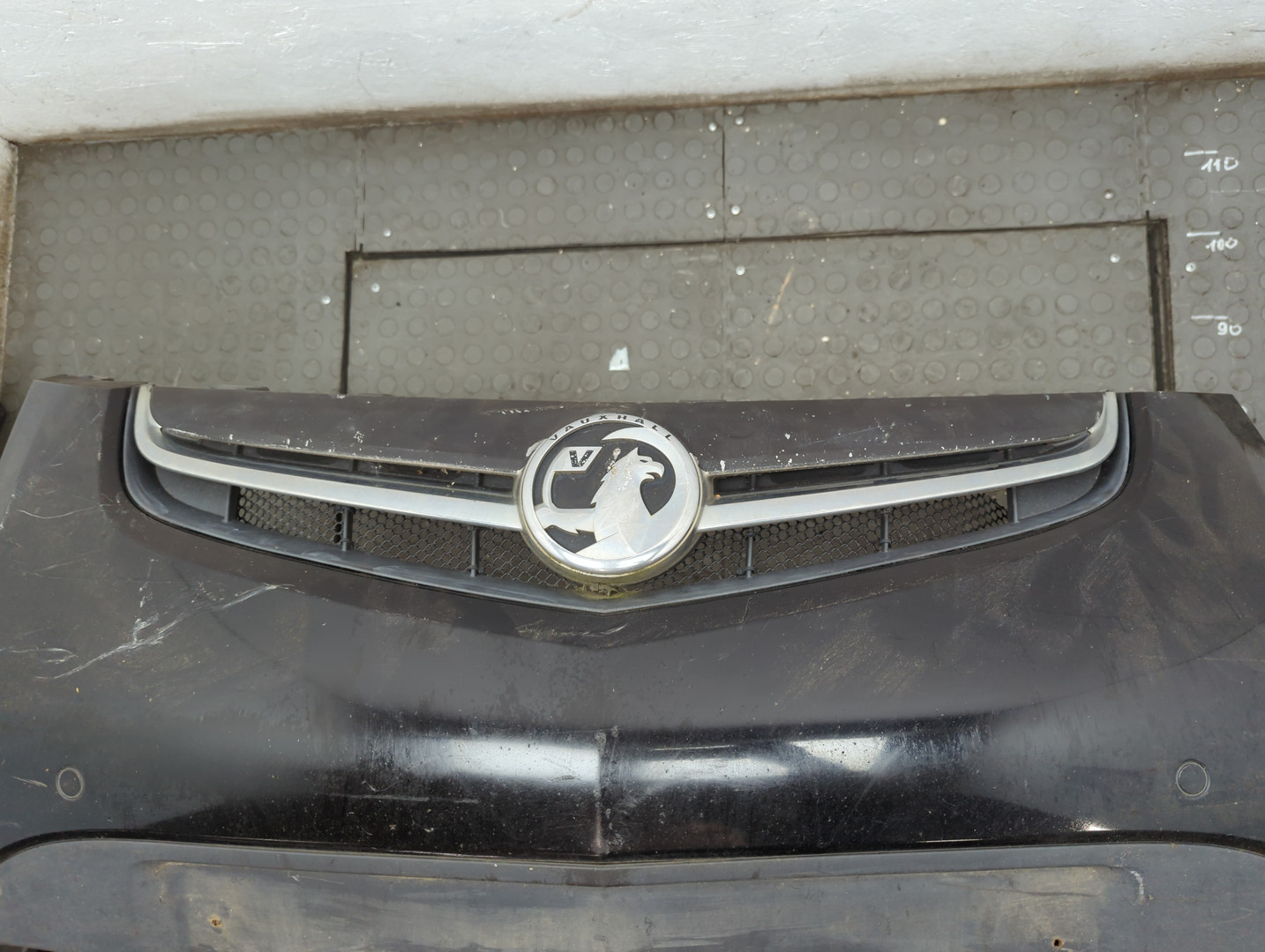 Бампер передний