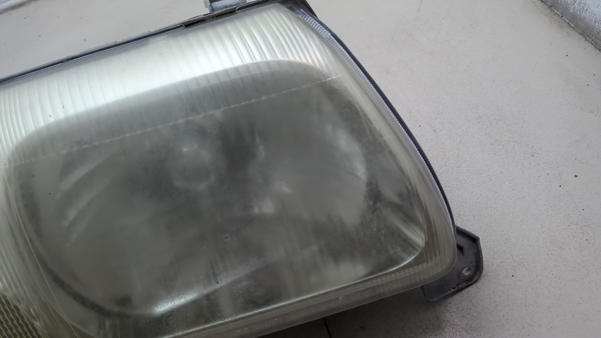 Фара правая