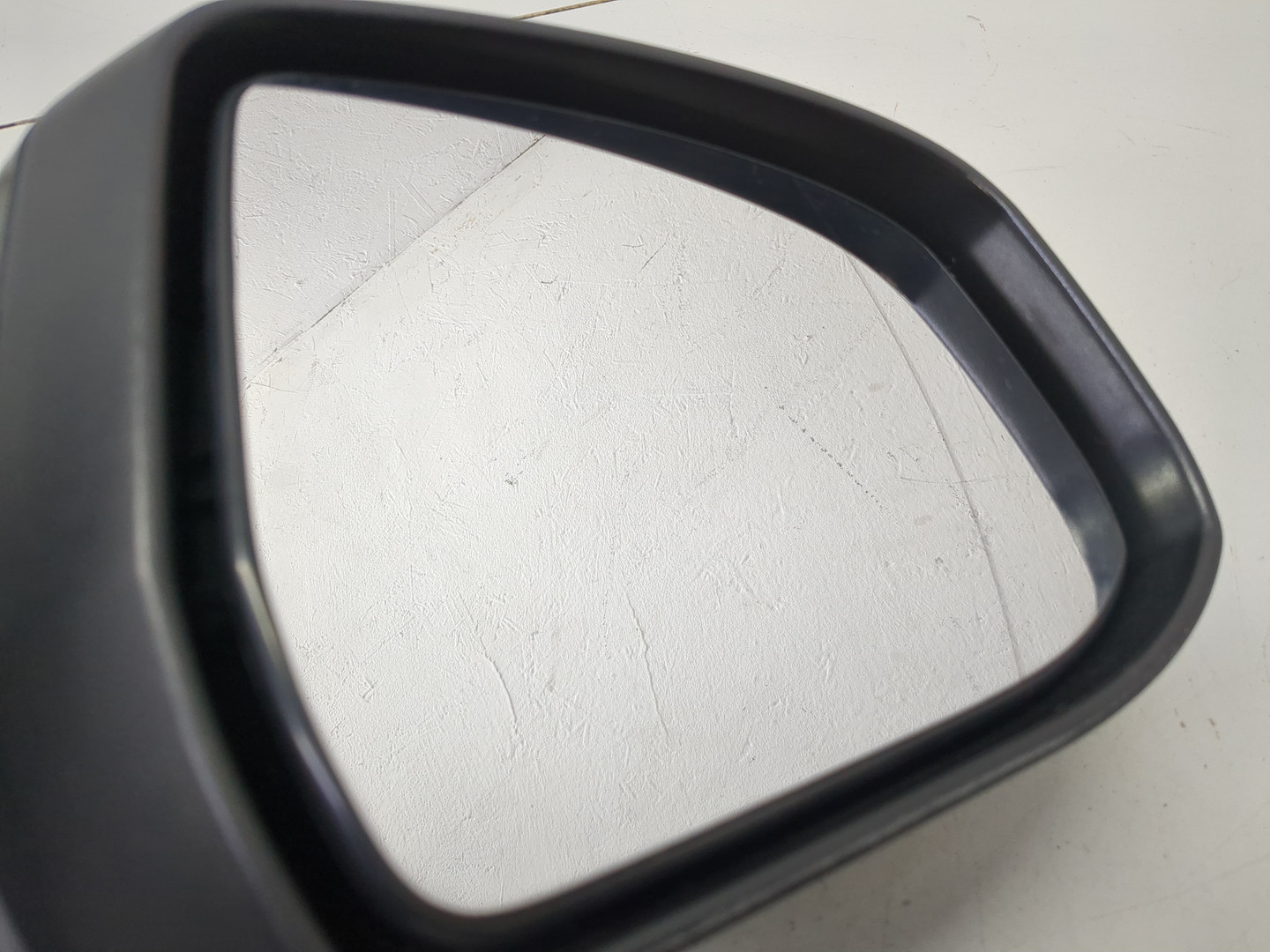 Зеркало правое электрическое