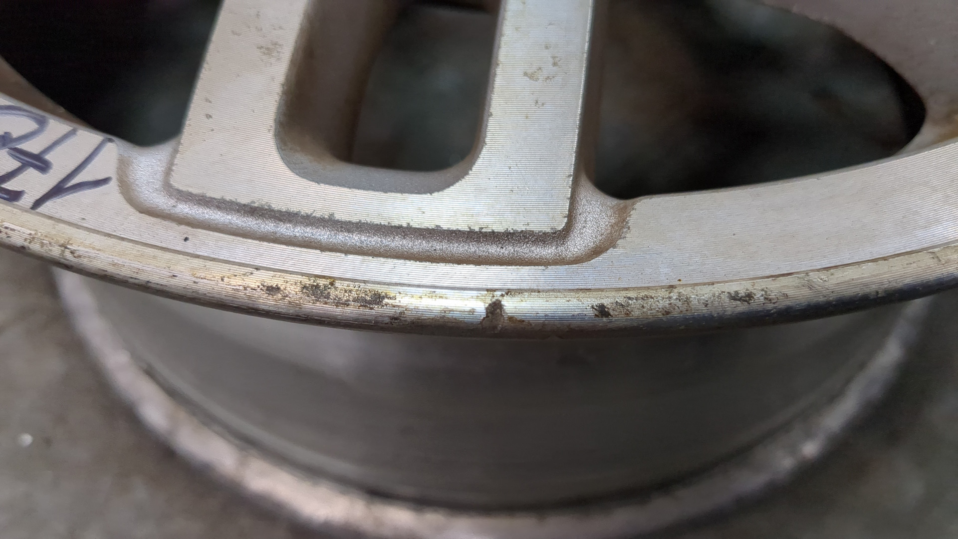 Диски колесные литые 4 шт