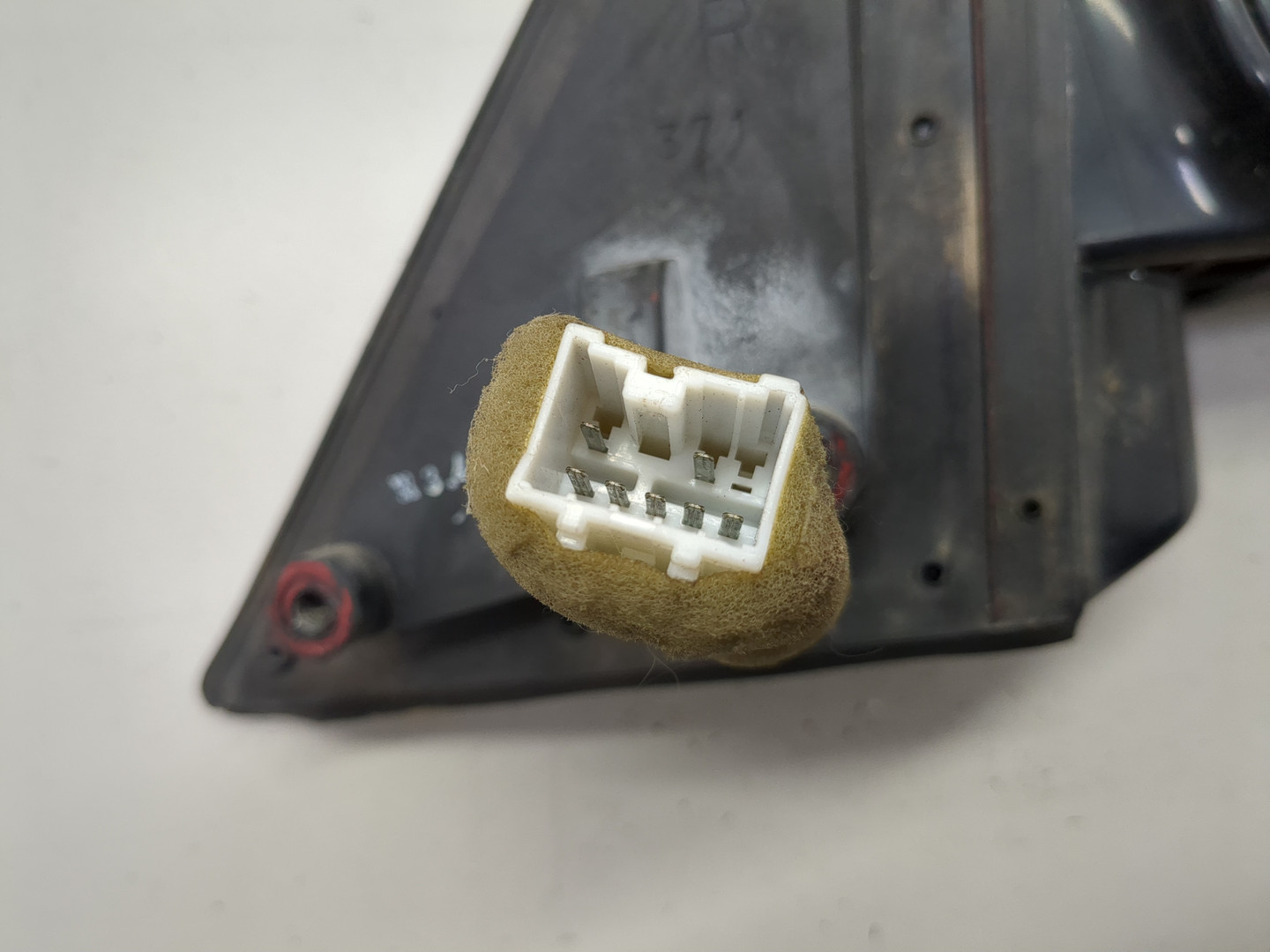 Зеркало правое электрическое