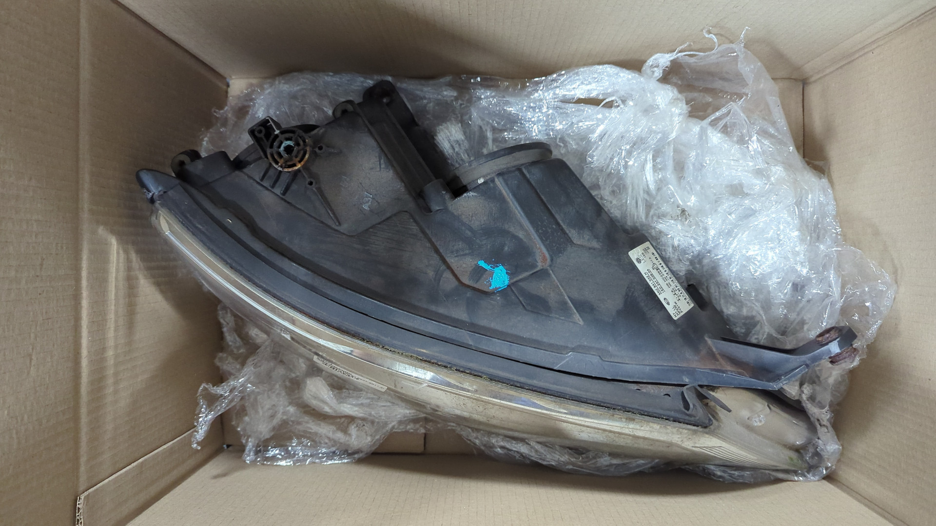 Фара правая