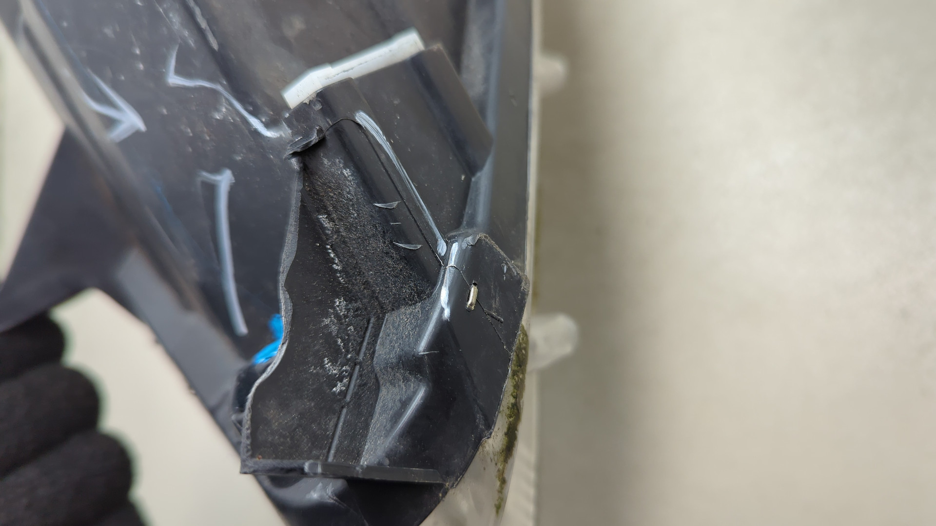 Фара правая