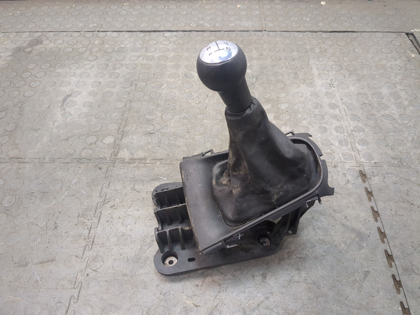 Кулиса МКПП / АКПП