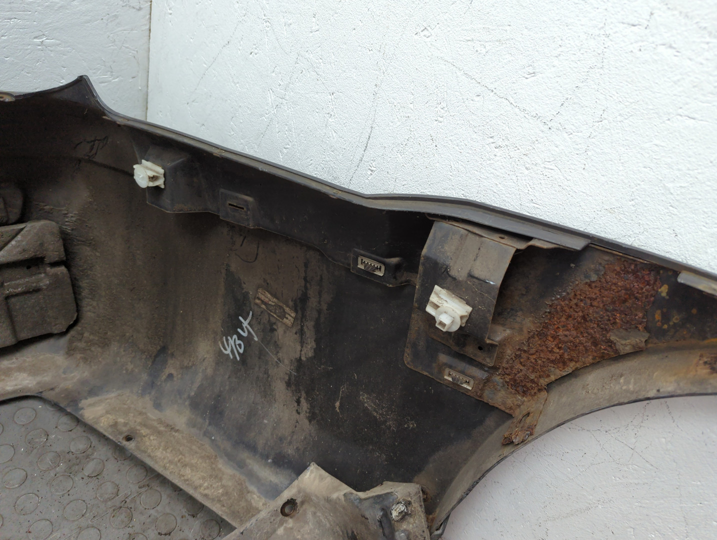 Бампер задний