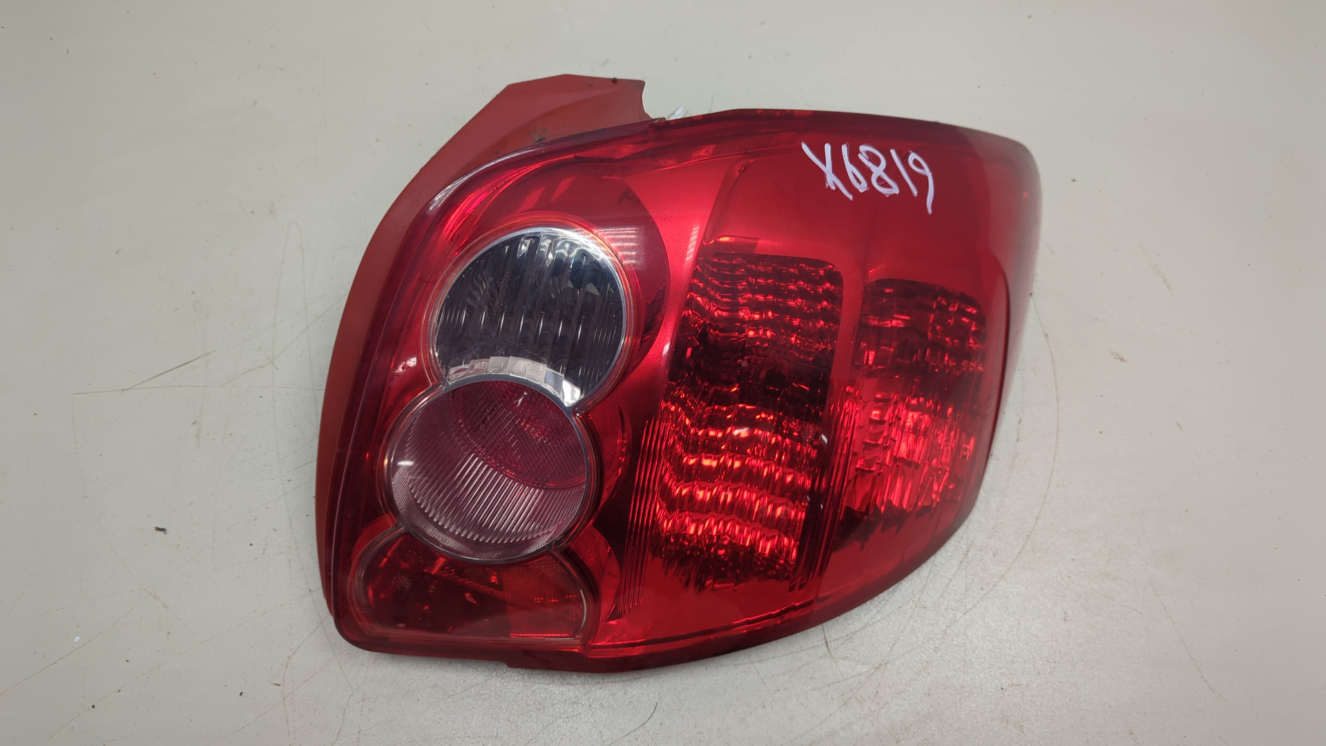 Фонарь задний правый