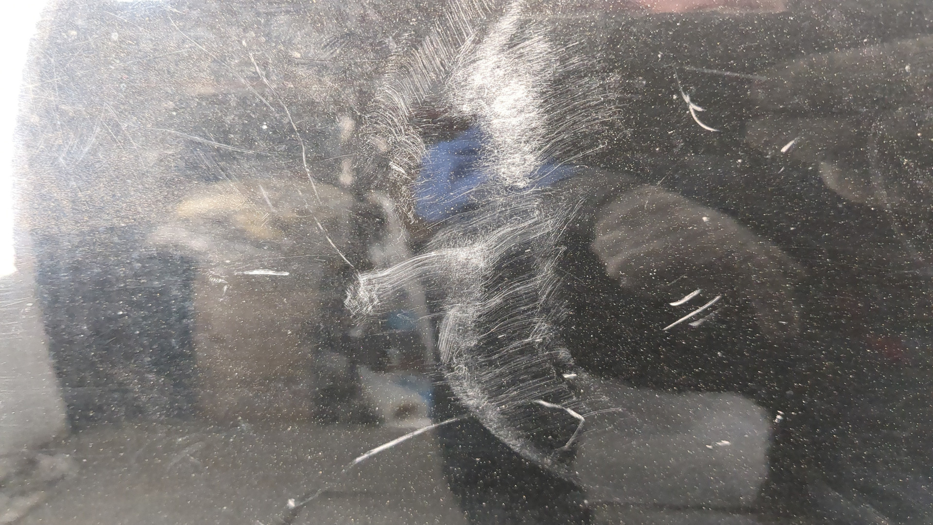 Дверь передняя левая