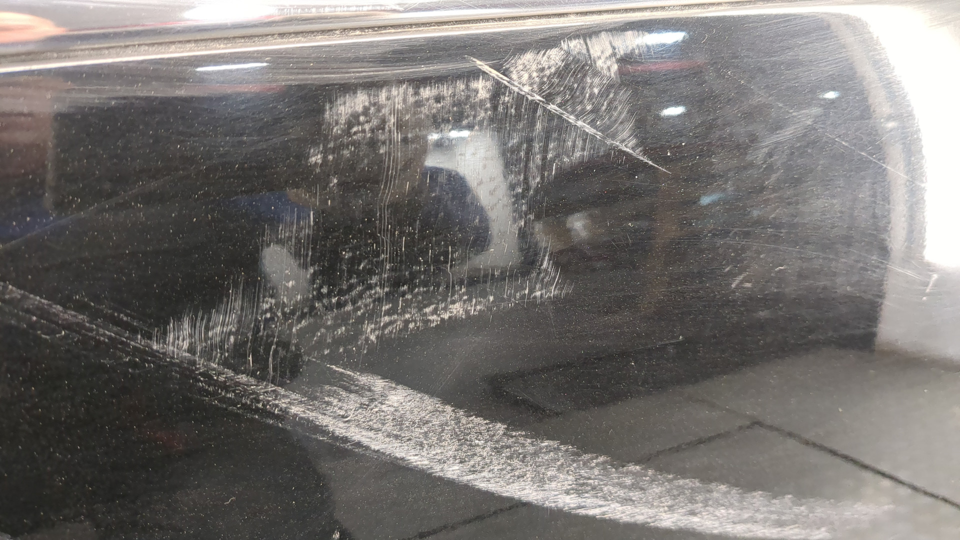 Дверь передняя левая