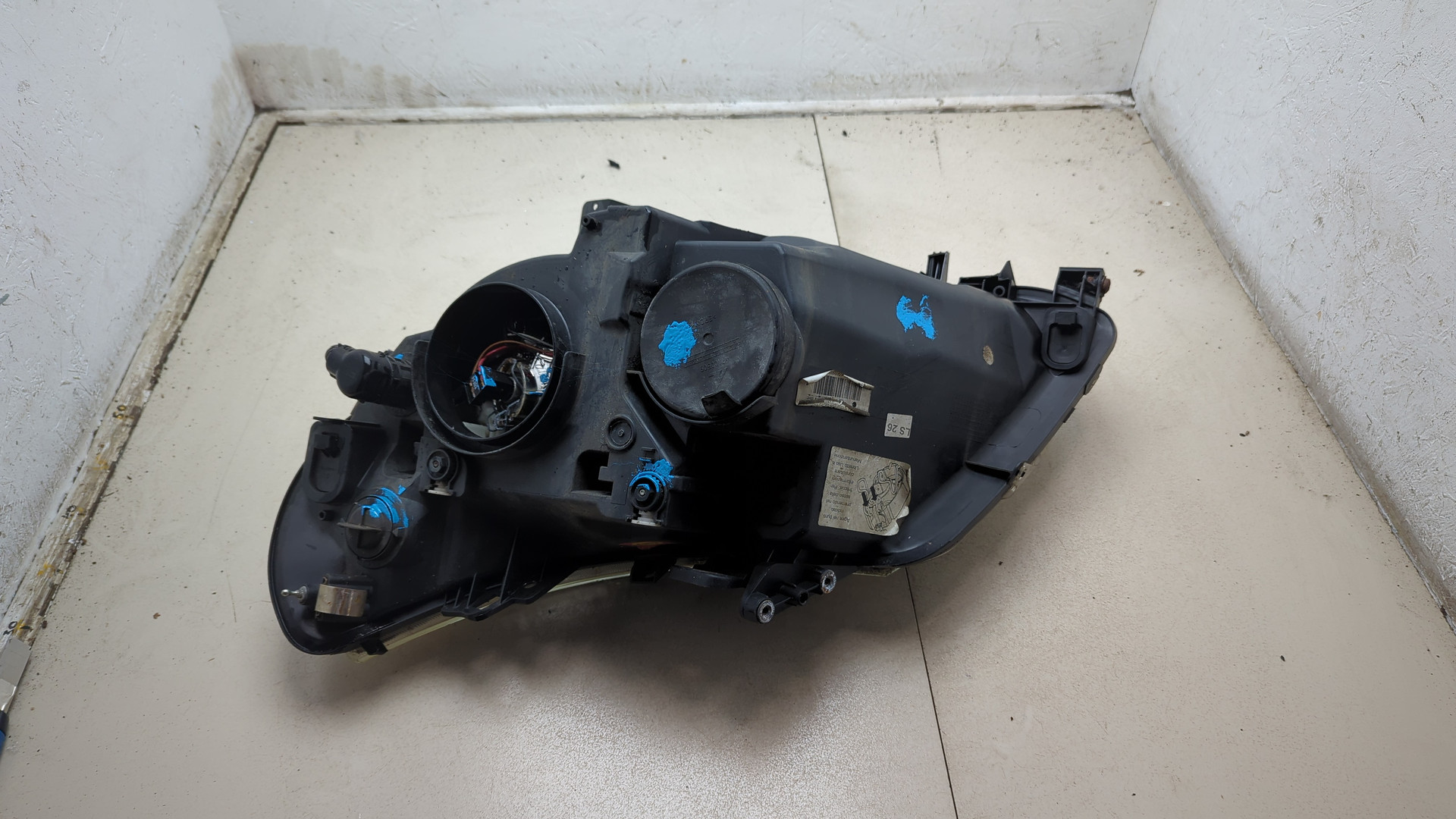 Фара правая