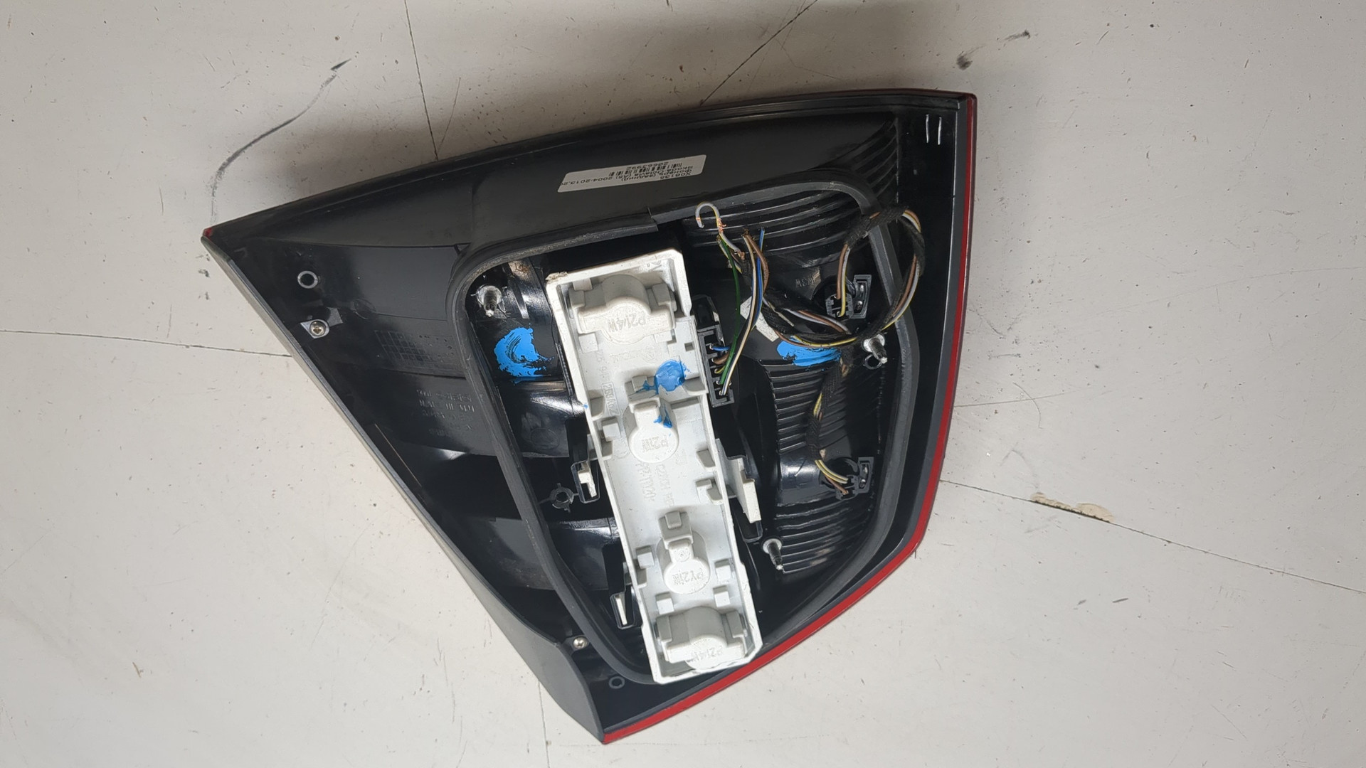 Фонарь задний правый