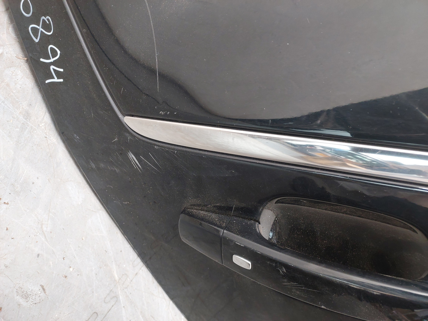 Дверь задняя правая