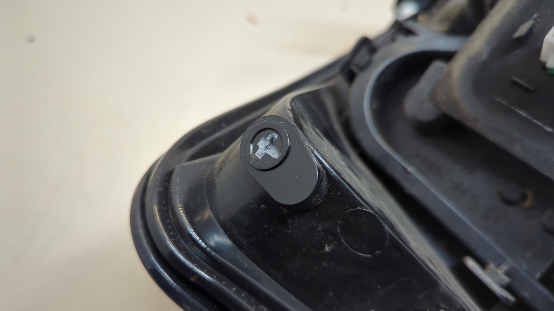 Фонарь задний правый