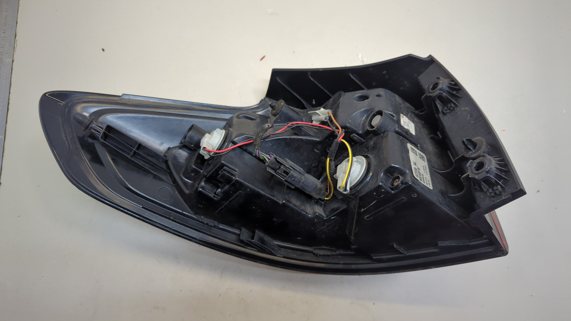 Фонарь задний правый