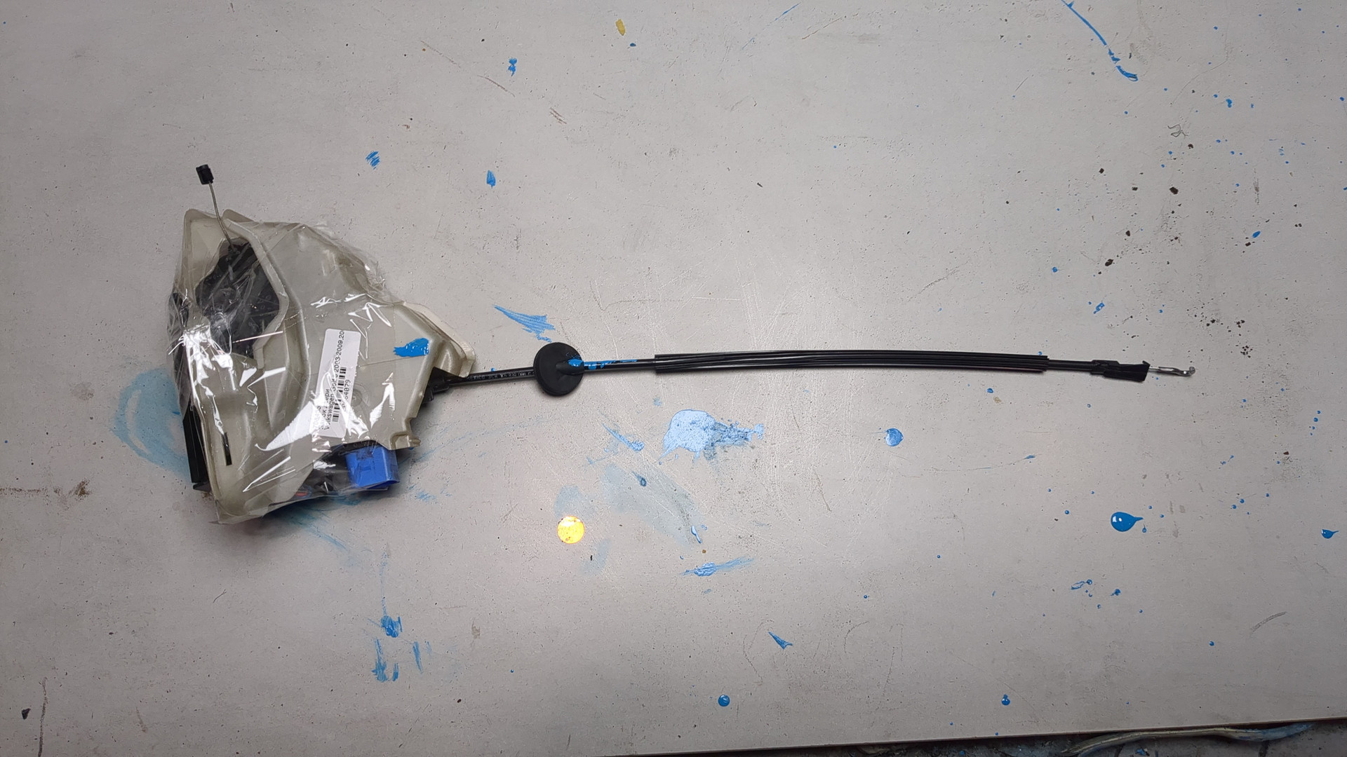 Замок двери задней правой