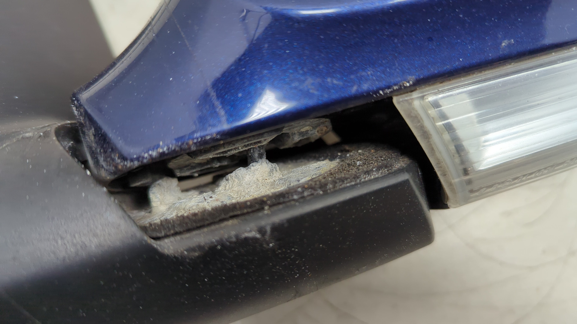 Зеркало левое электрическое