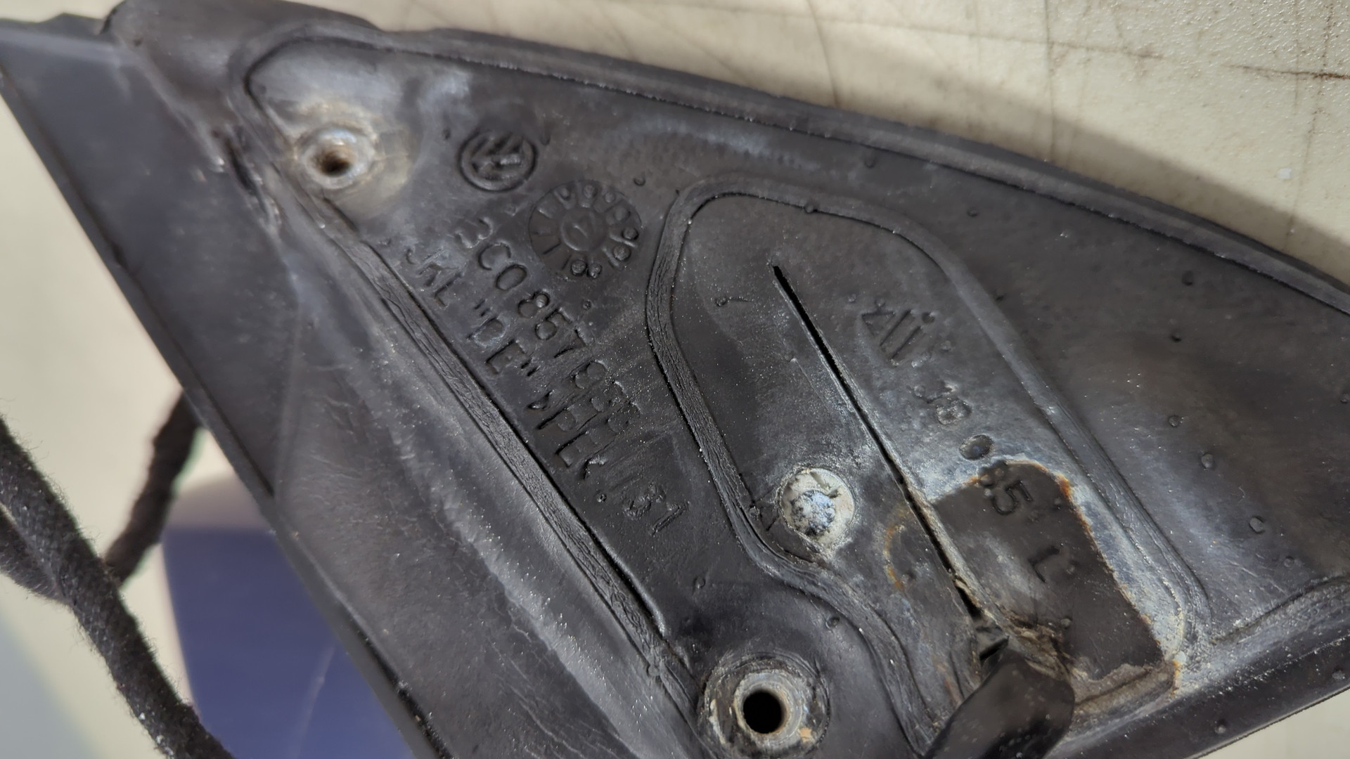 Зеркало левое электрическое