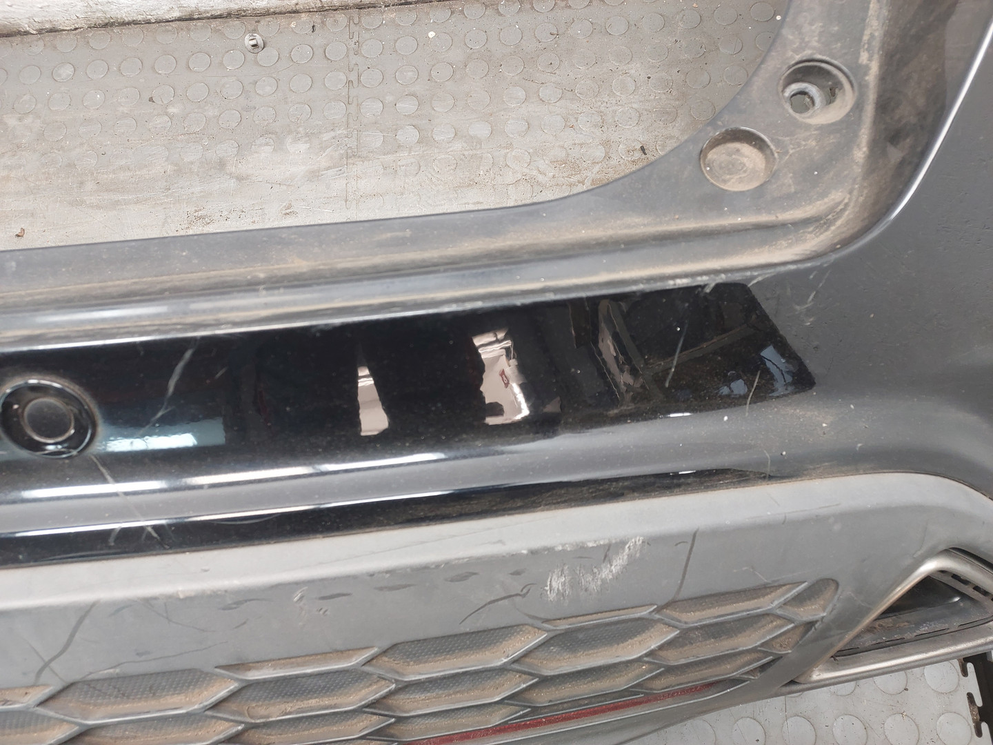 Бампер задний