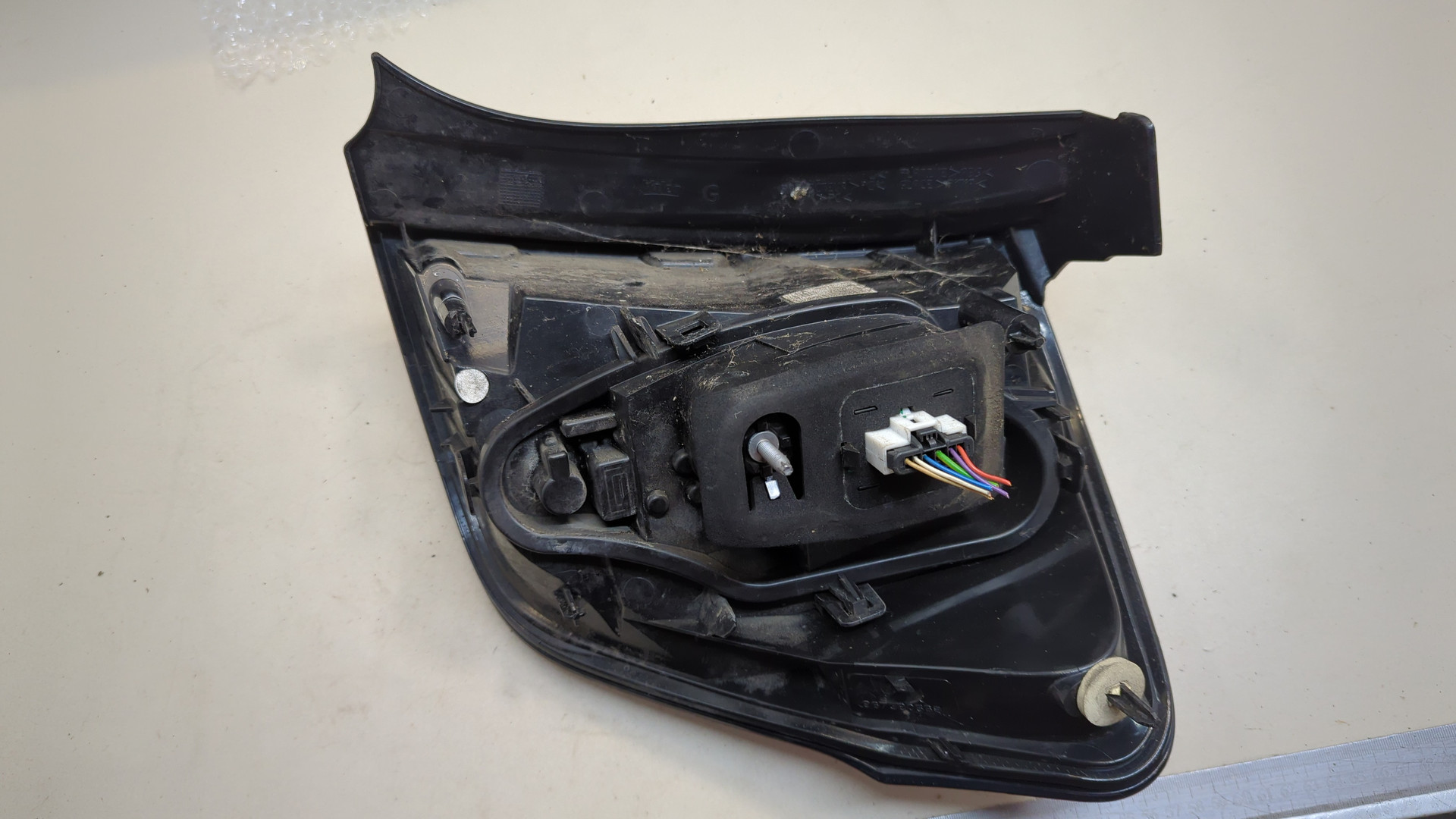 Фонарь задний левый