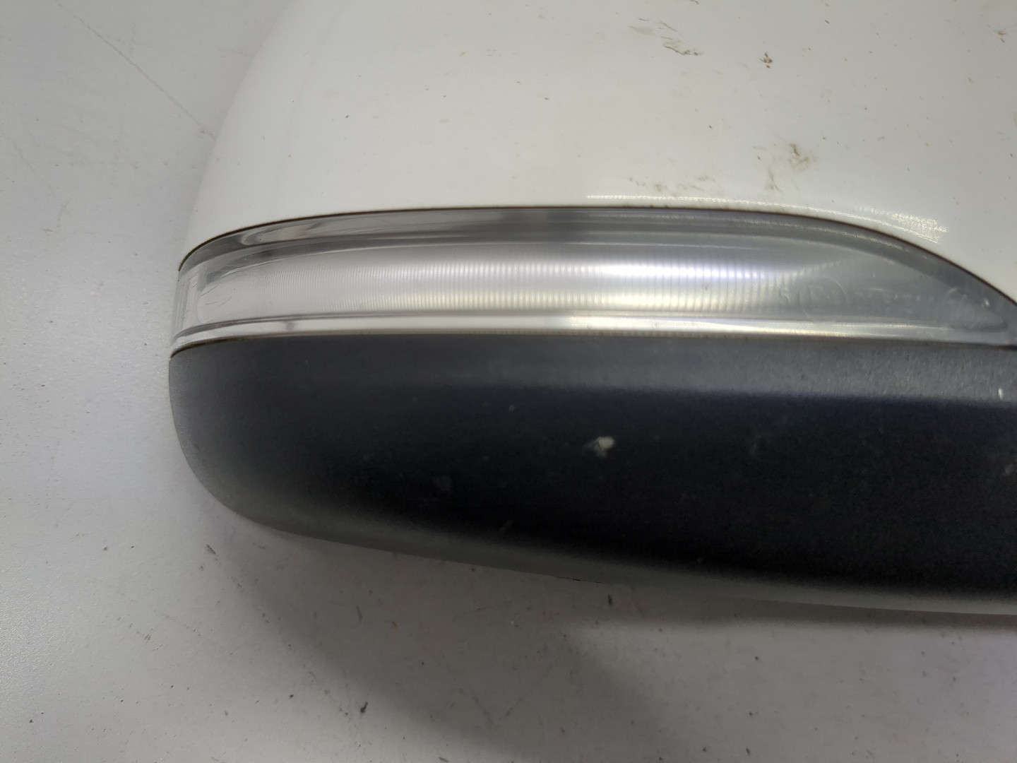 Зеркало правое электрическое