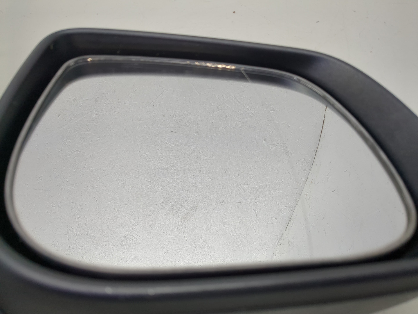 Зеркало правое электрическое