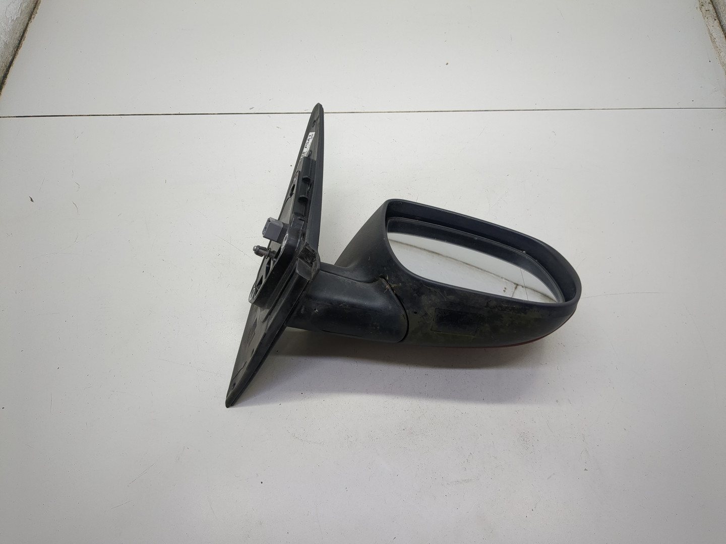 Зеркало правое электрическое