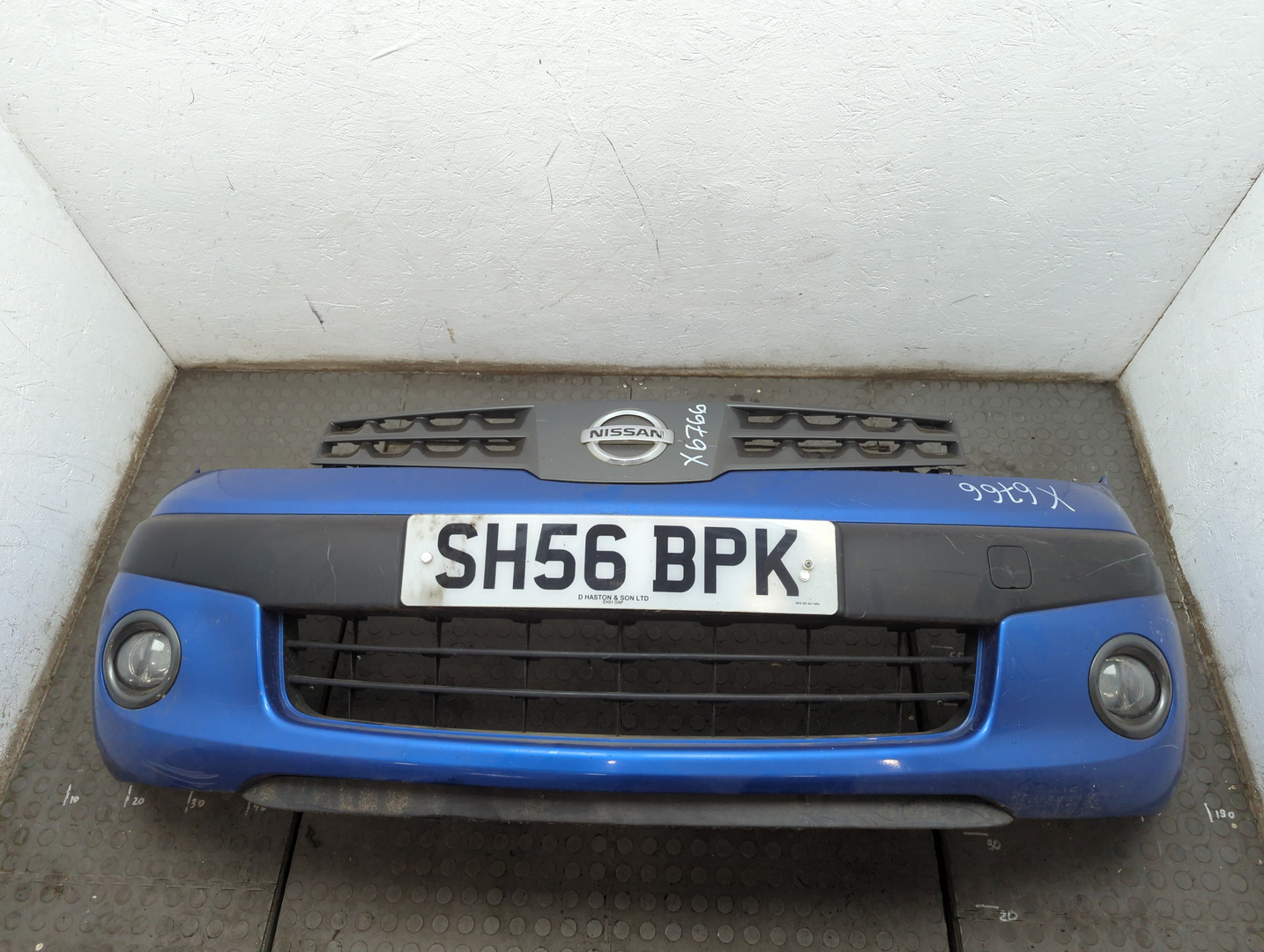 Бампер передний