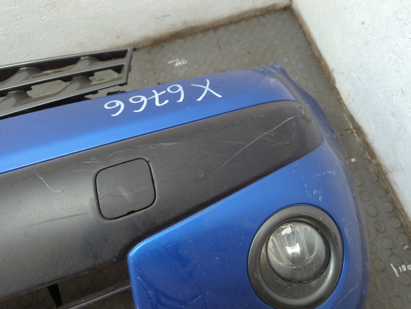 Бампер передний