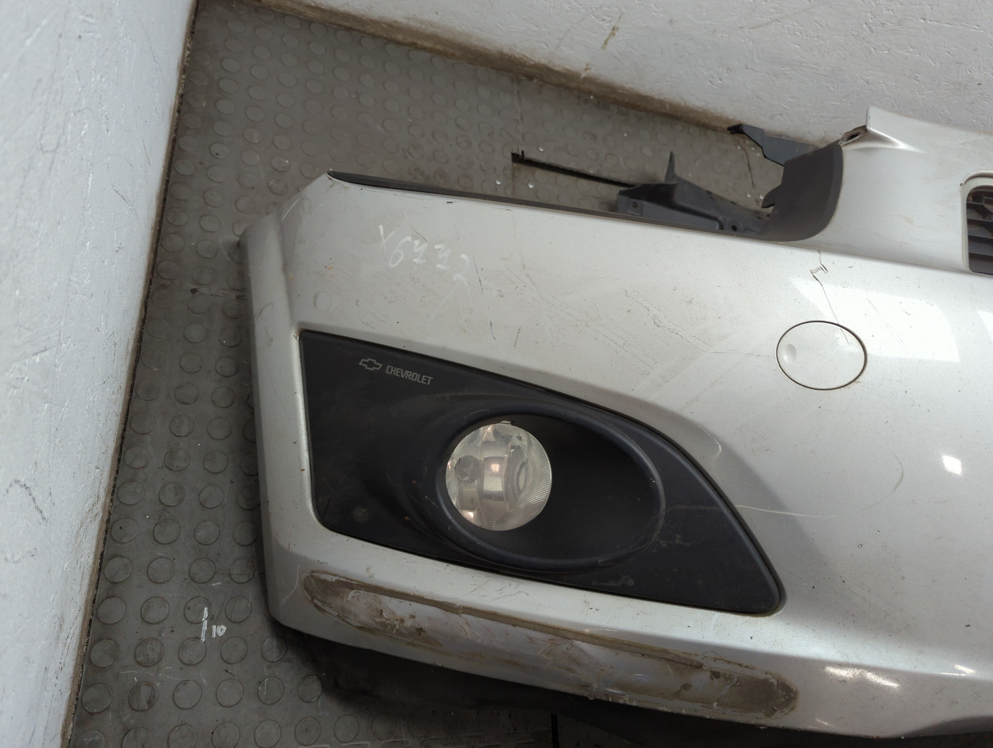 Бампер передний