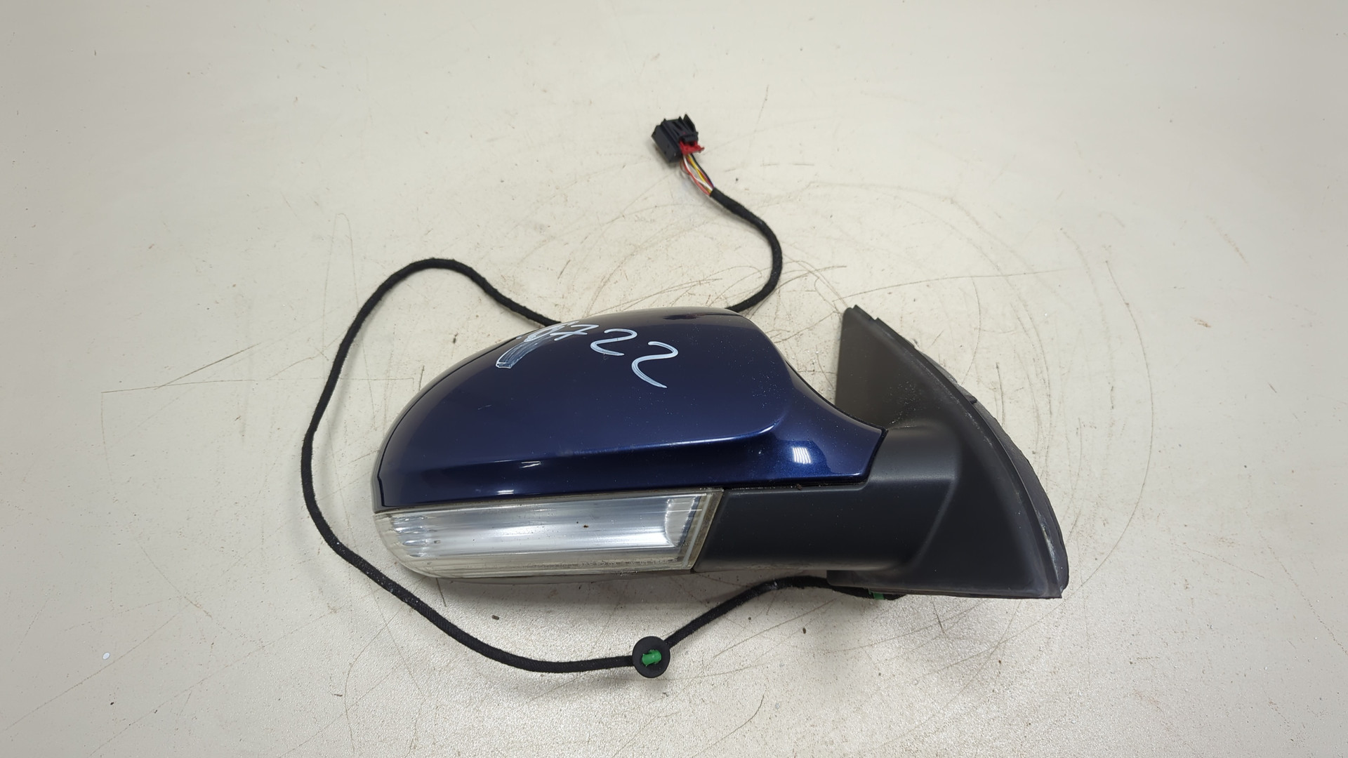 Зеркало правое электрическое